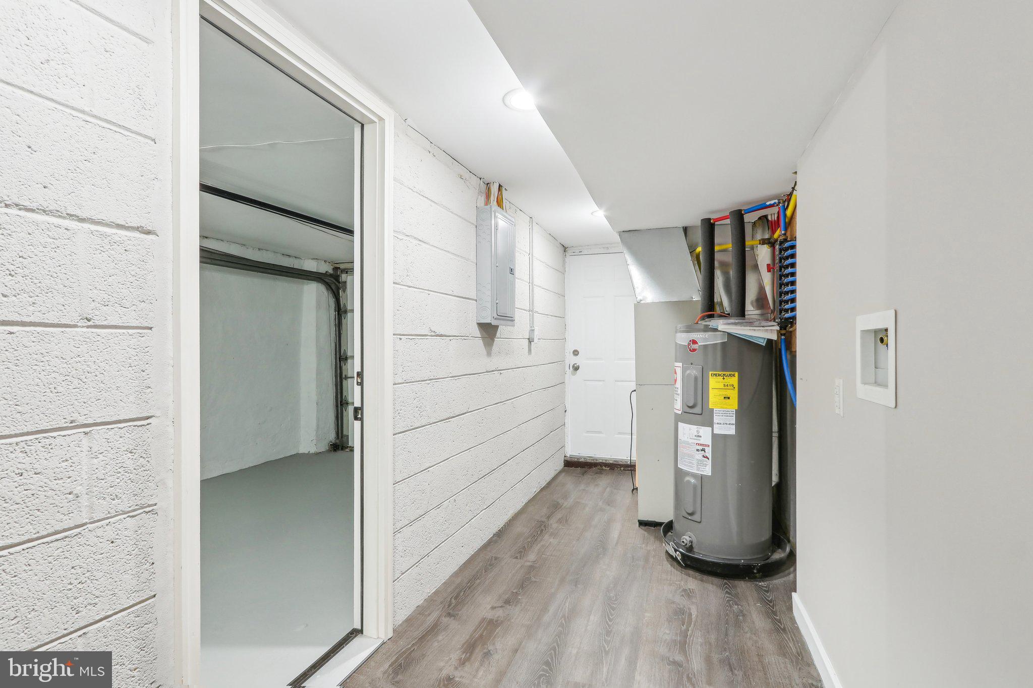 MELROSE PARK GARDENS - Residential