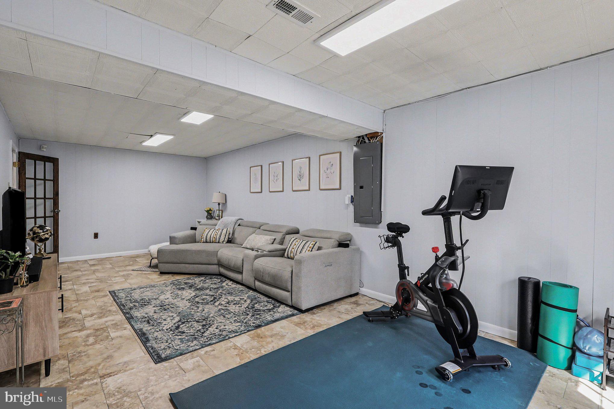 GOSHEN ESTATES - Residential