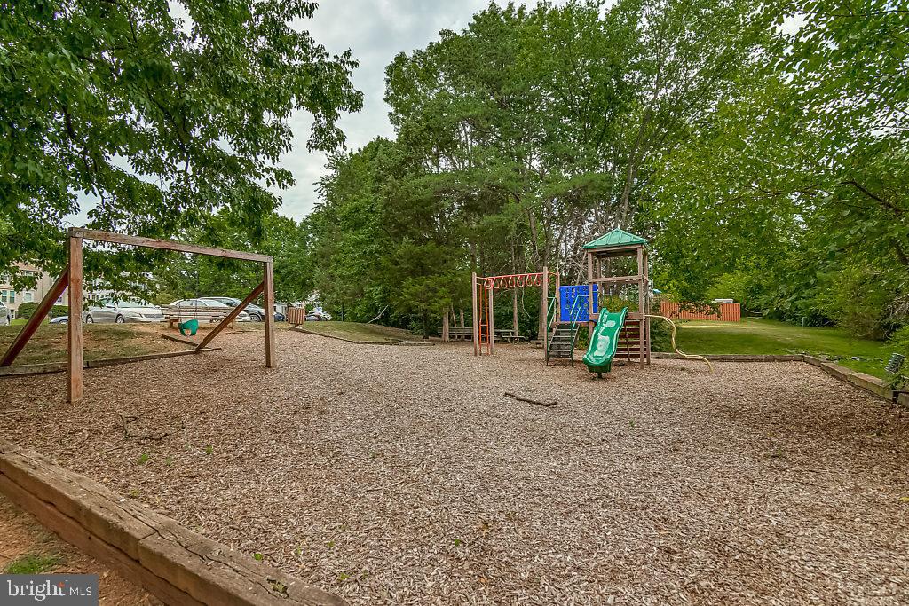 STONE CROSSING - Residential Lease