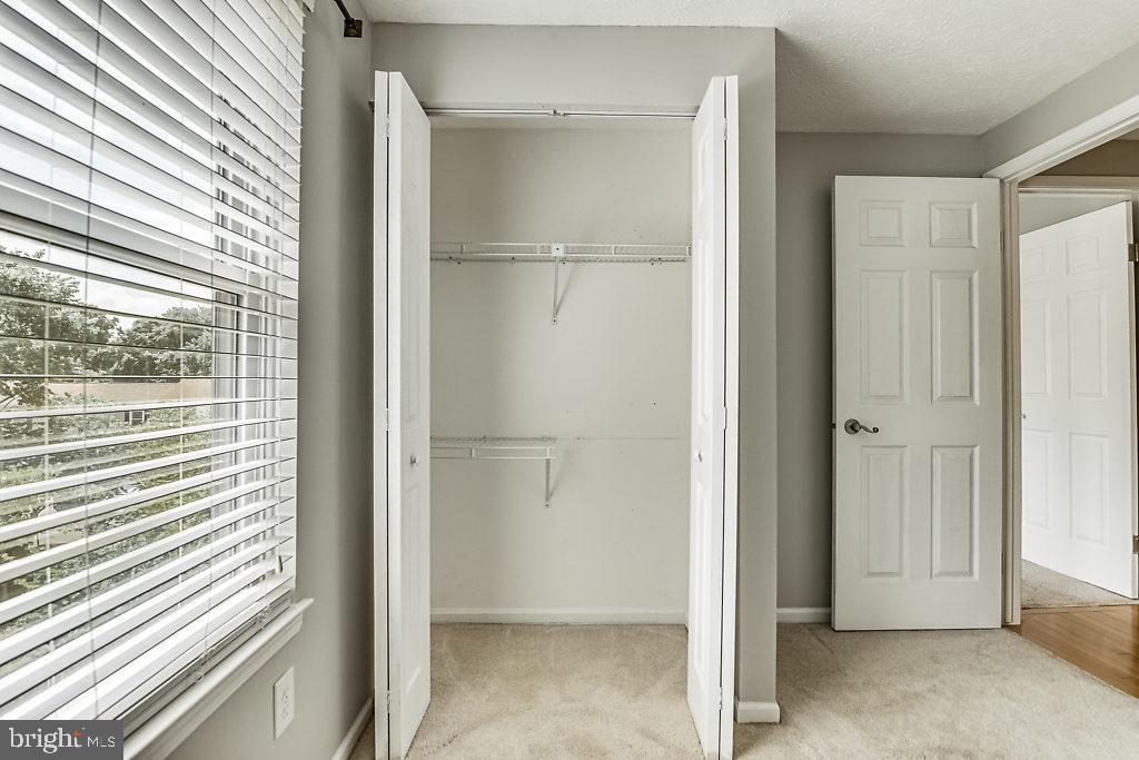 STONE CROSSING - Residential Lease