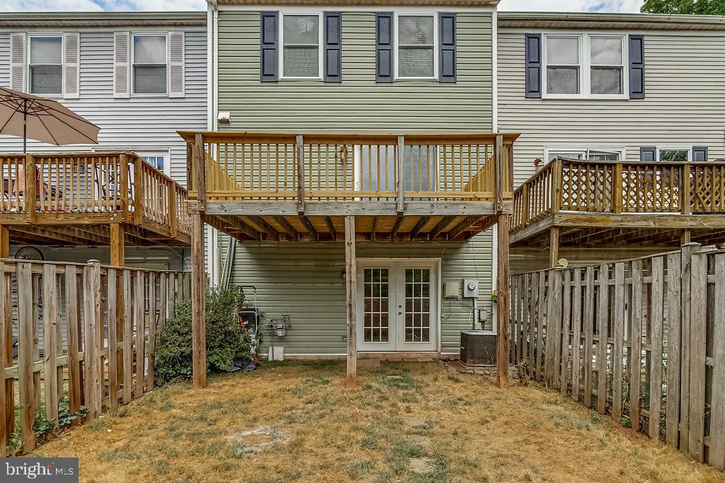 STONE CROSSING - Residential Lease