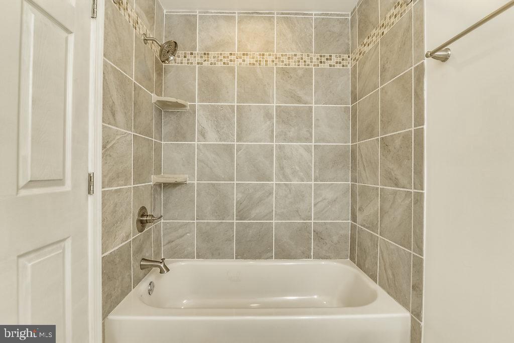 STONE CROSSING - Residential Lease