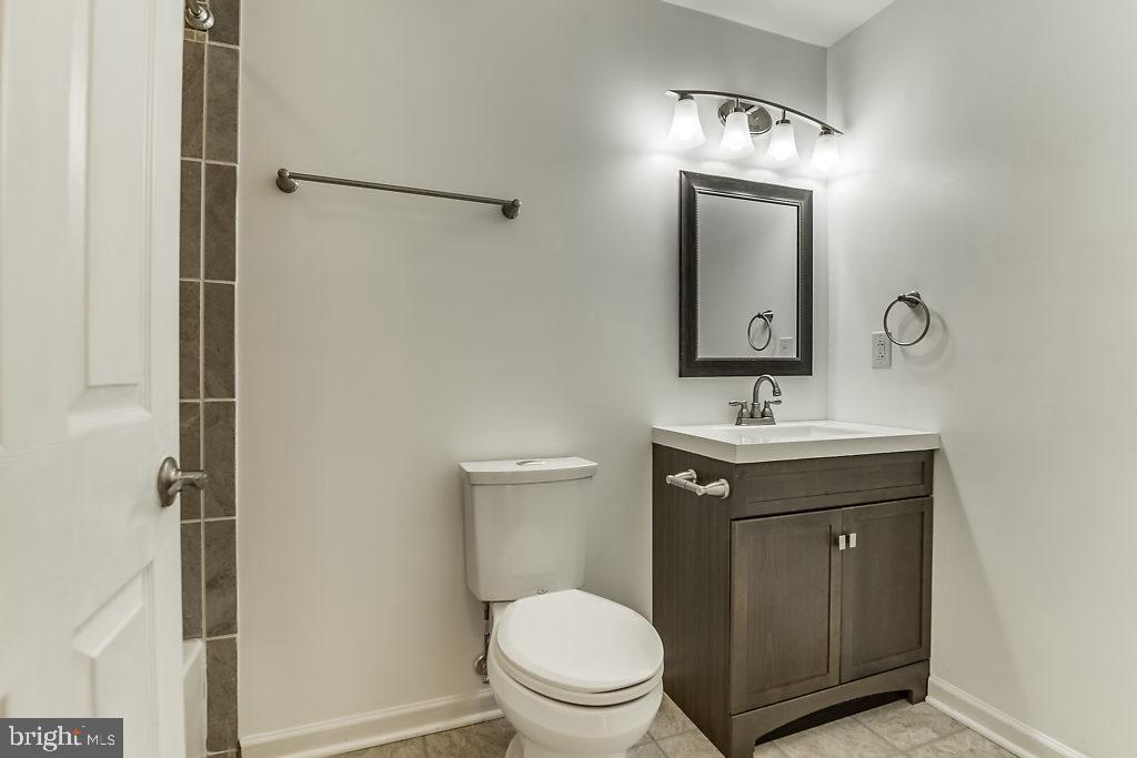 STONE CROSSING - Residential Lease