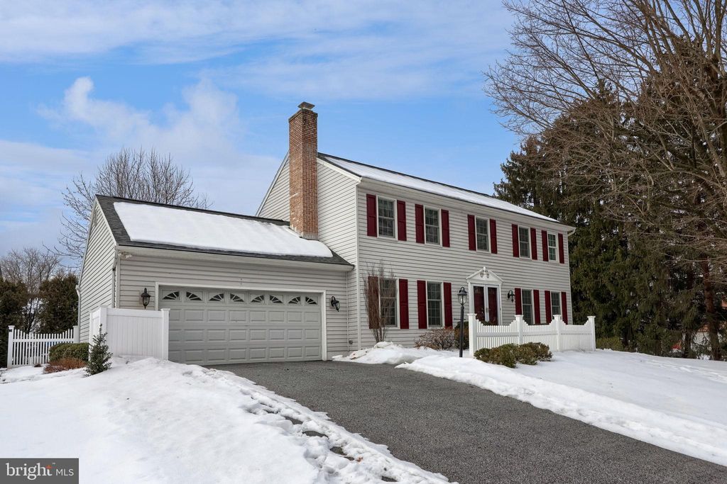 Photo of 4160 Exton Lane, YORK, PA 17402 (MLS # PAYK2097824)