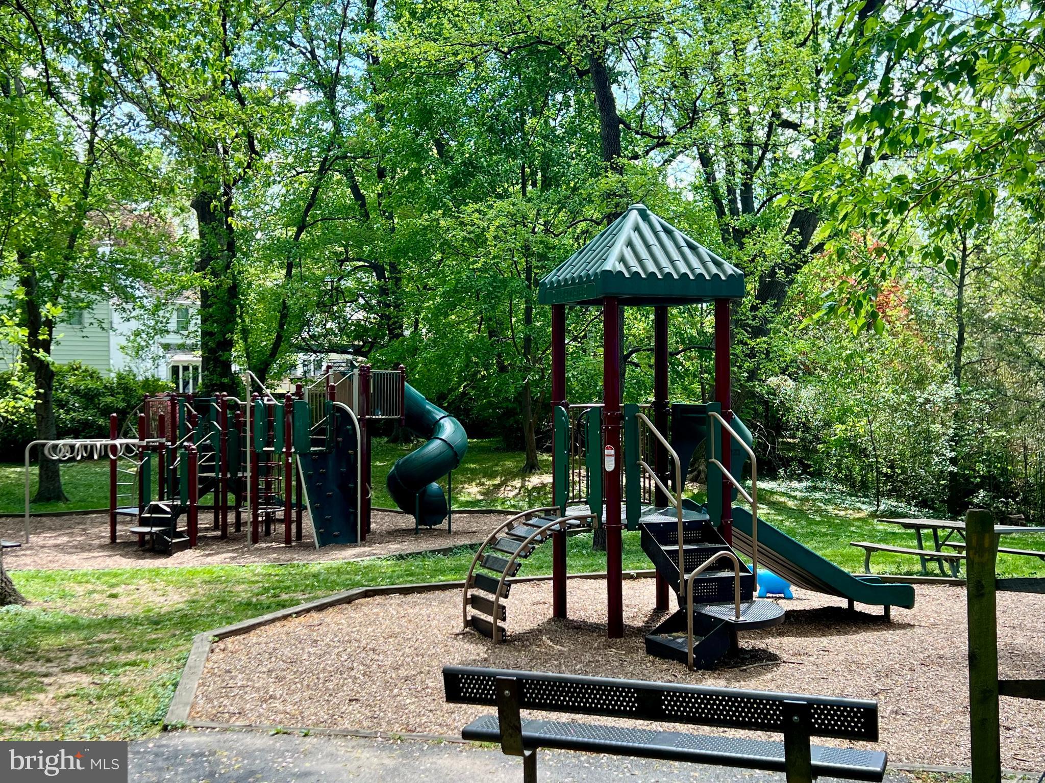 BROOKDALE - Residential