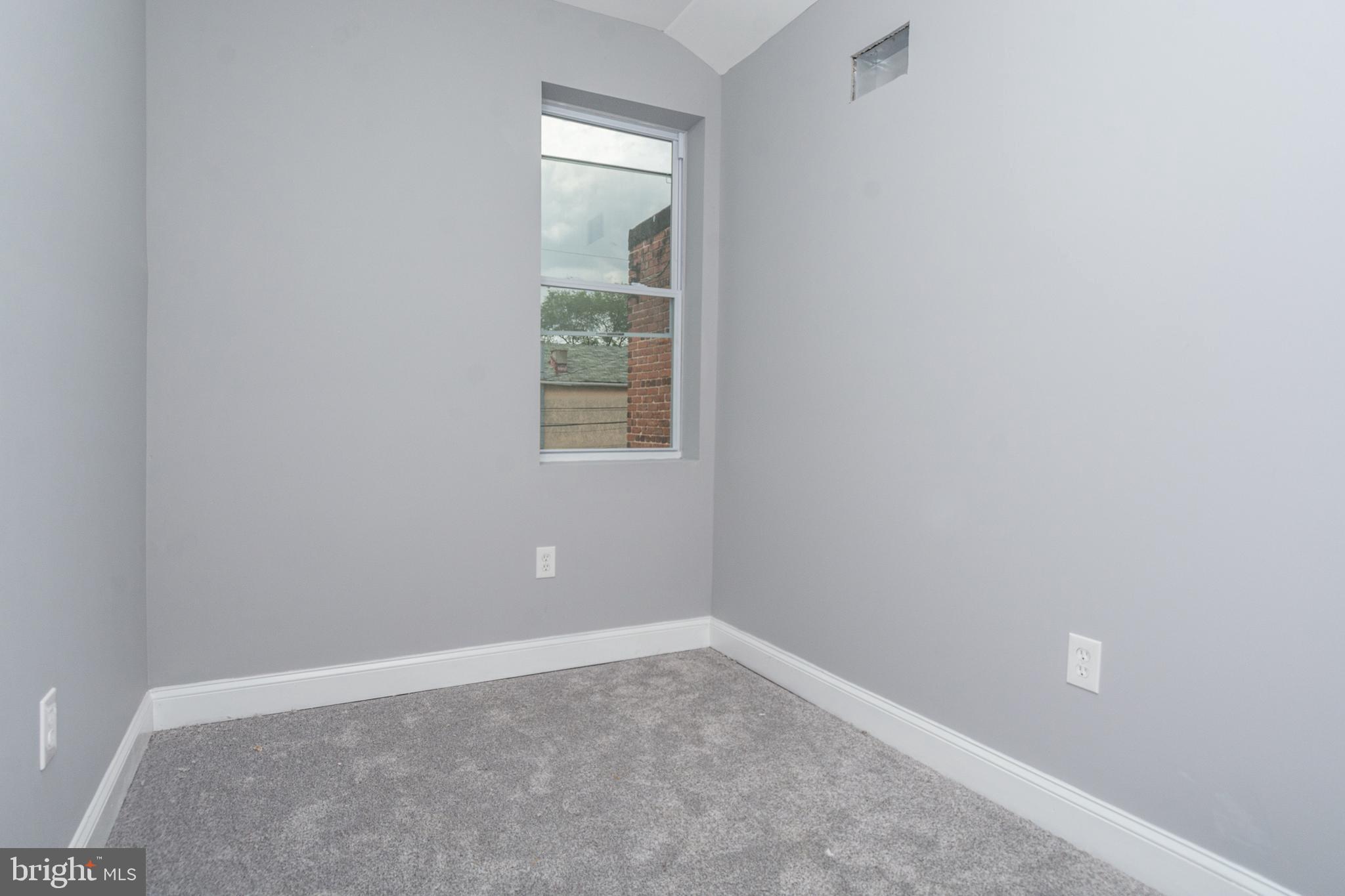 COLD SPRING NEWTOWN - Residential