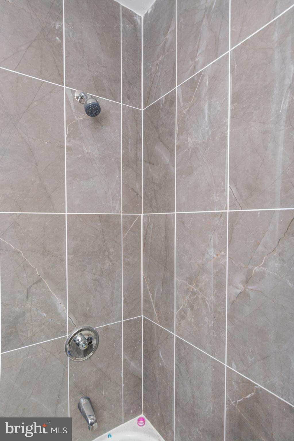 COLD SPRING NEWTOWN - Residential