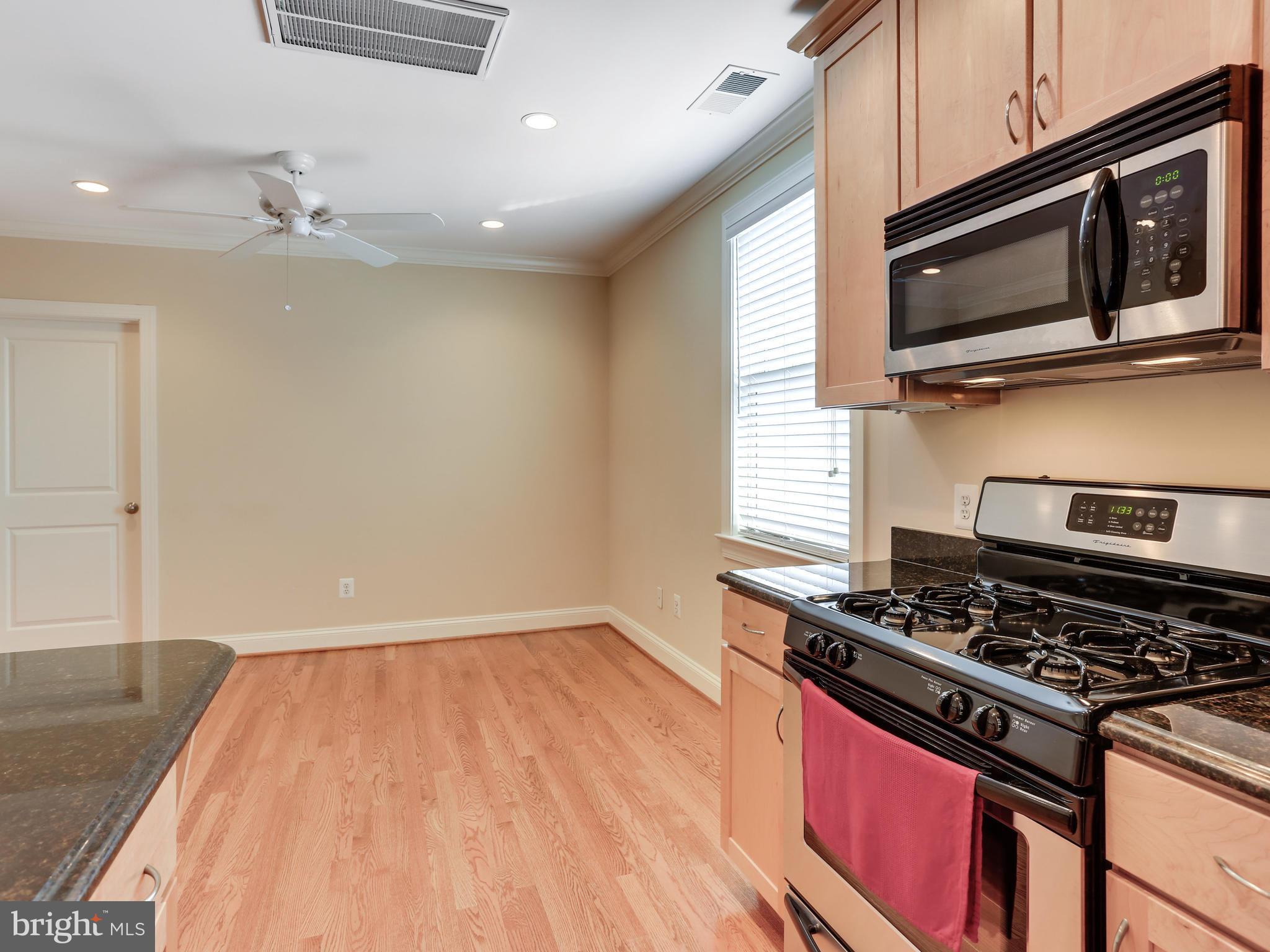 POTOMAC FLATS - Residential