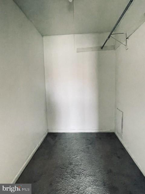 HUNTING RIDGE CONDOMINIUM - Residential Lease