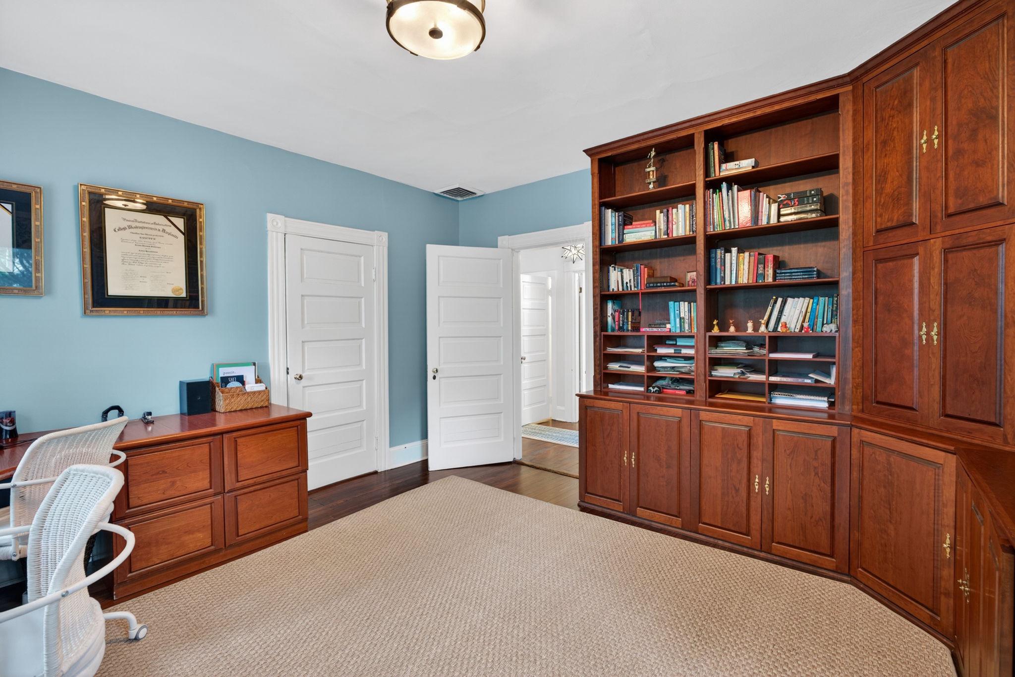 RUXTON/WEST TOWSON - Residential