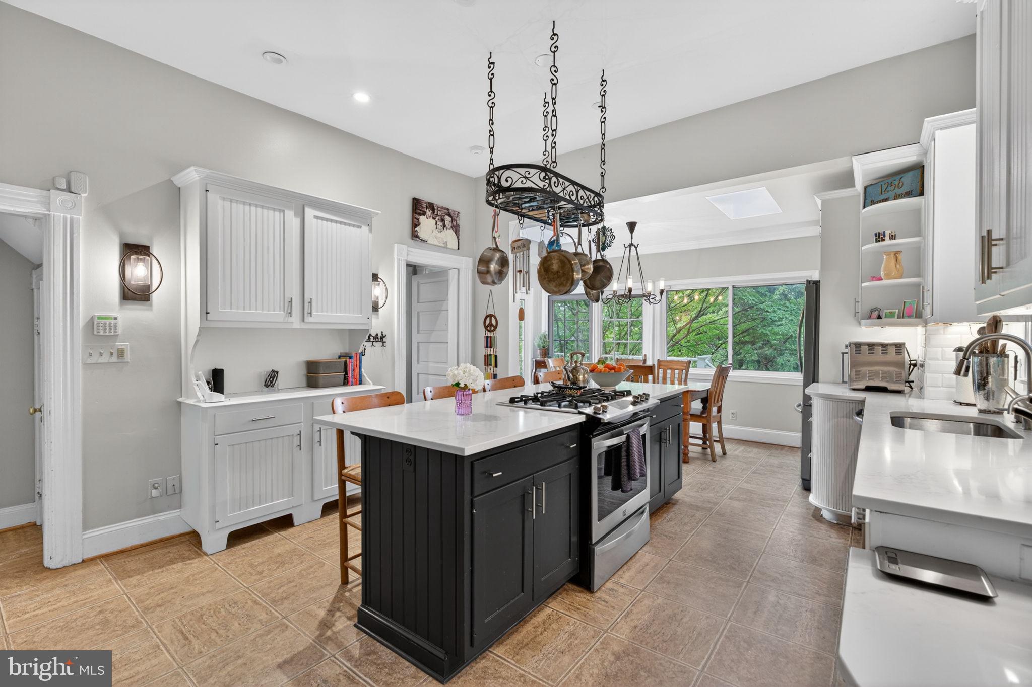 RUXTON/WEST TOWSON - Residential