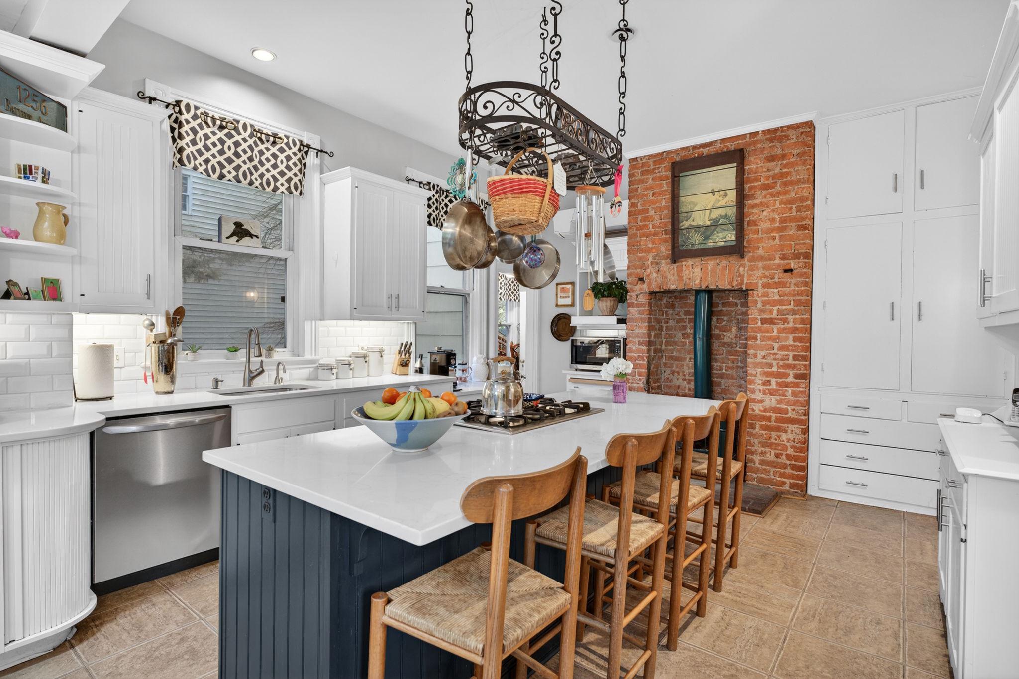 RUXTON/WEST TOWSON - Residential