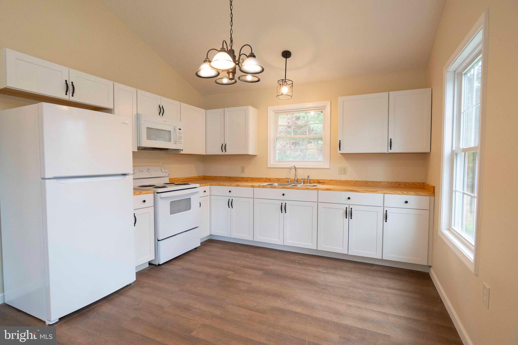 SERENITY RIDGE - Residential