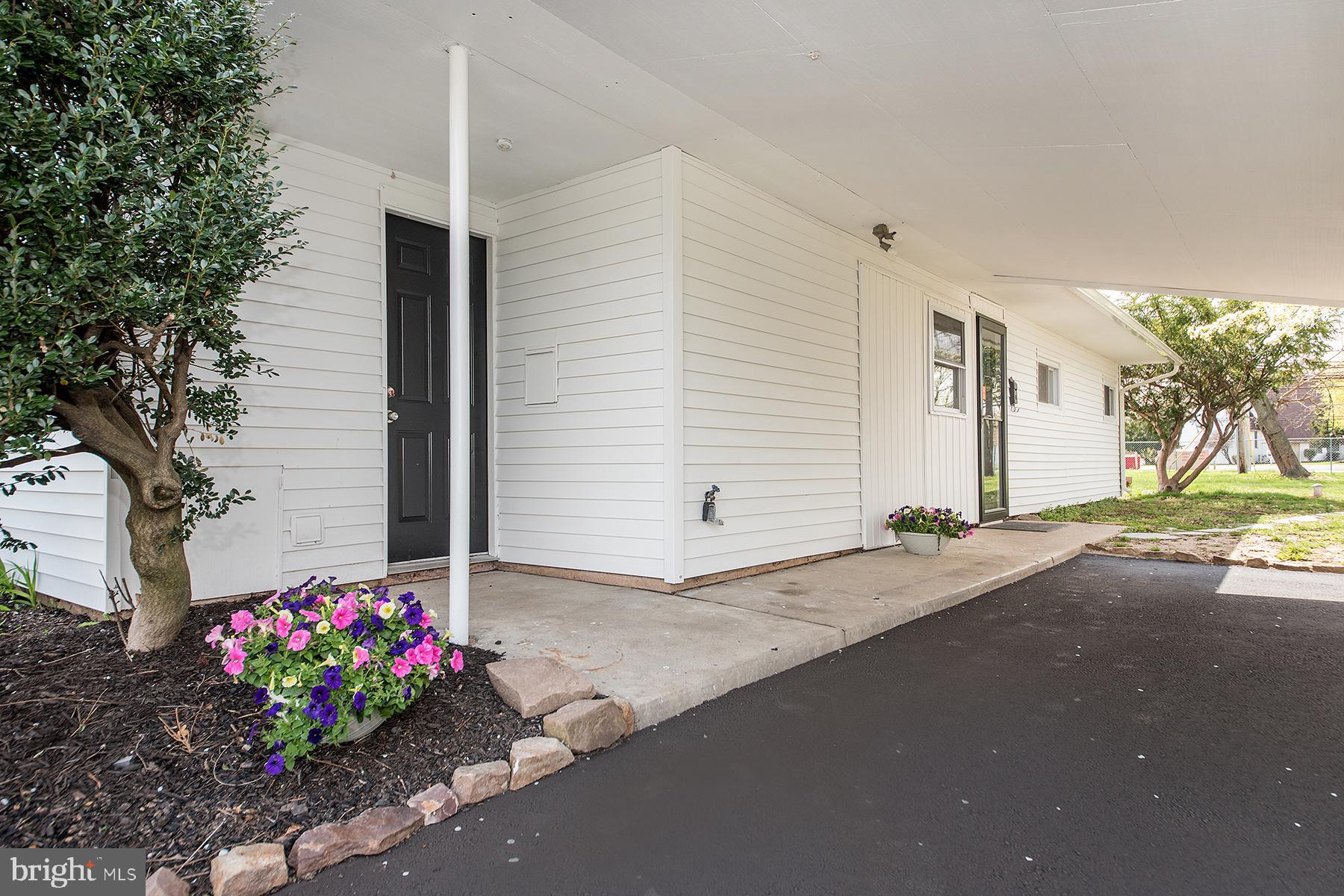 WILLOW WOOD - Residential