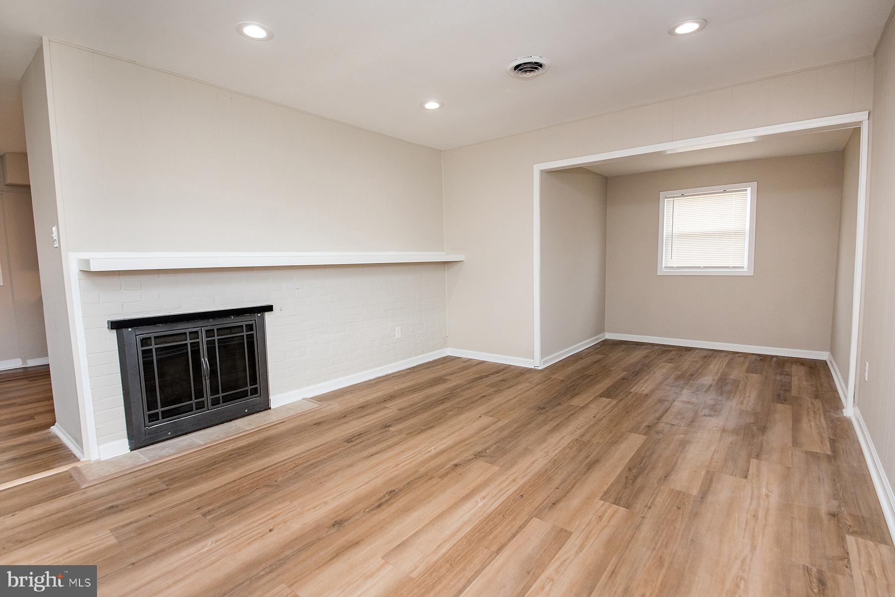 WILLOW WOOD - Residential