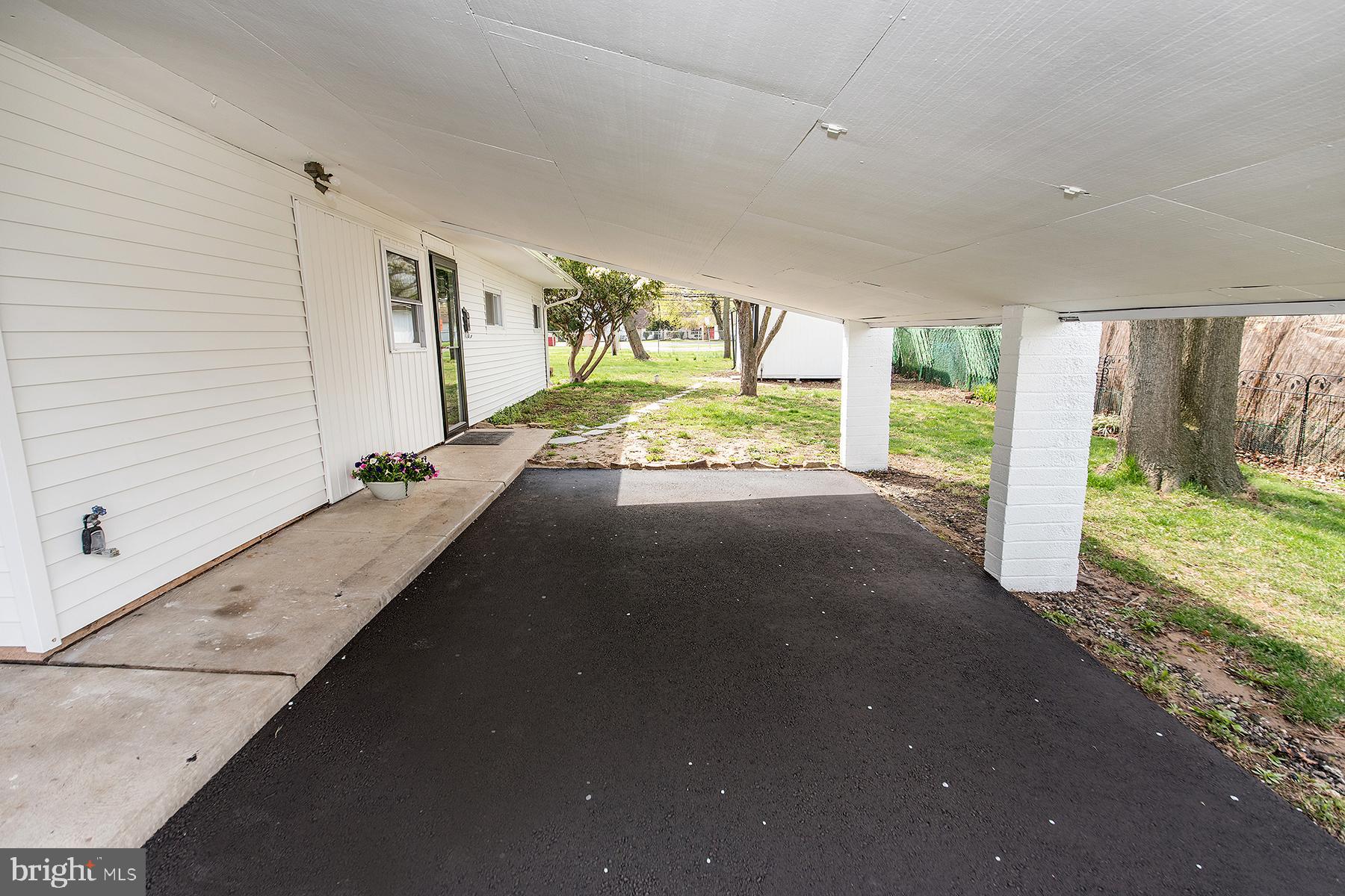 WILLOW WOOD - Residential