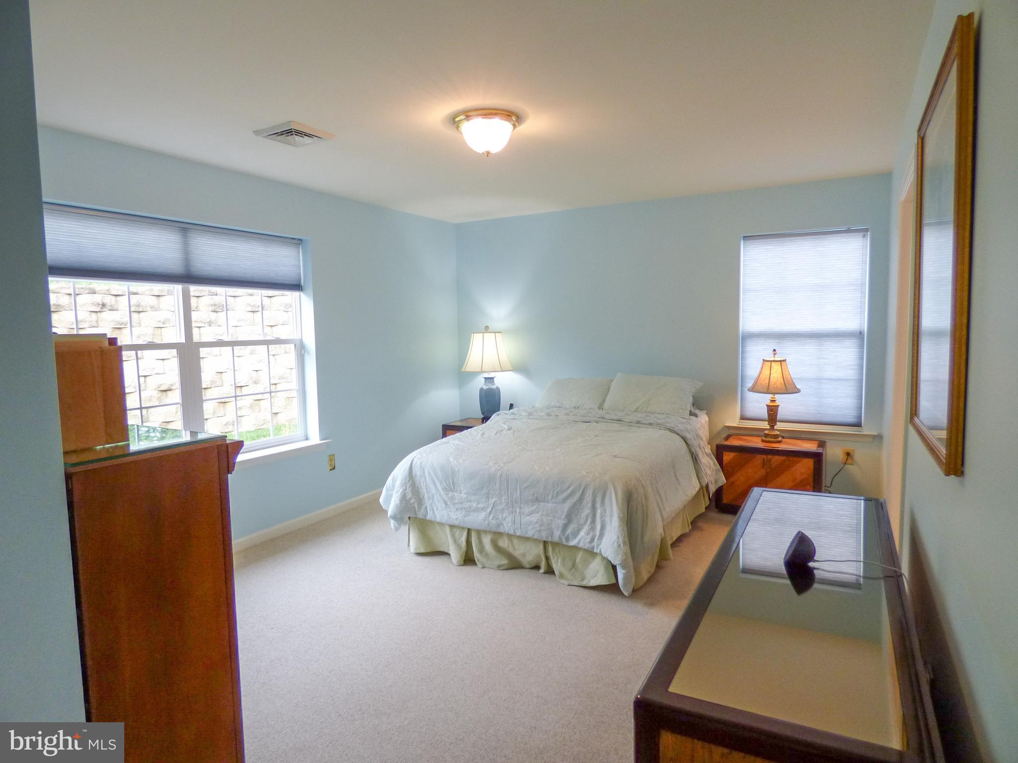 EQUINE MEADOWS - Residential