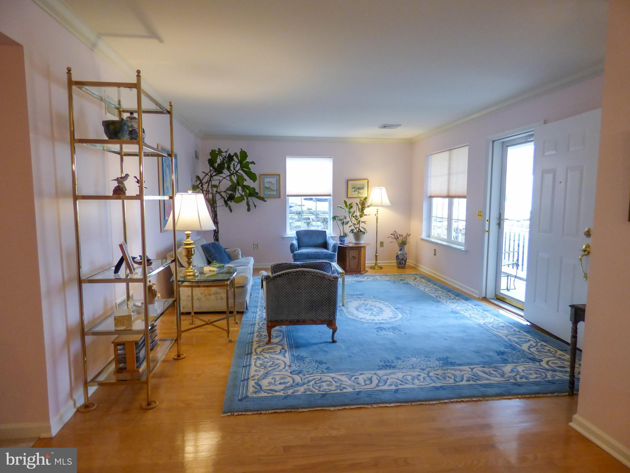 EQUINE MEADOWS - Residential