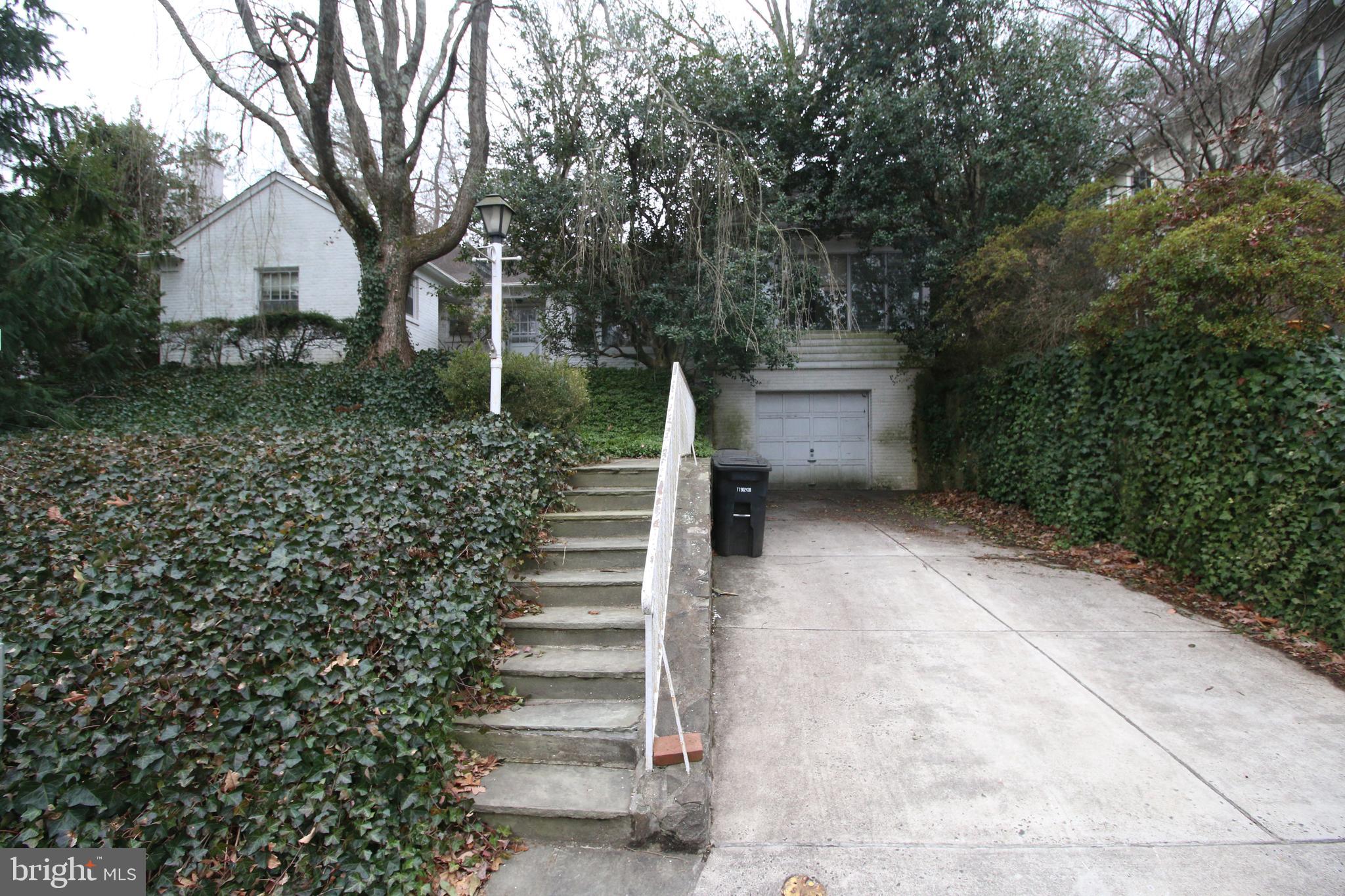 3020 N EDISON STREET