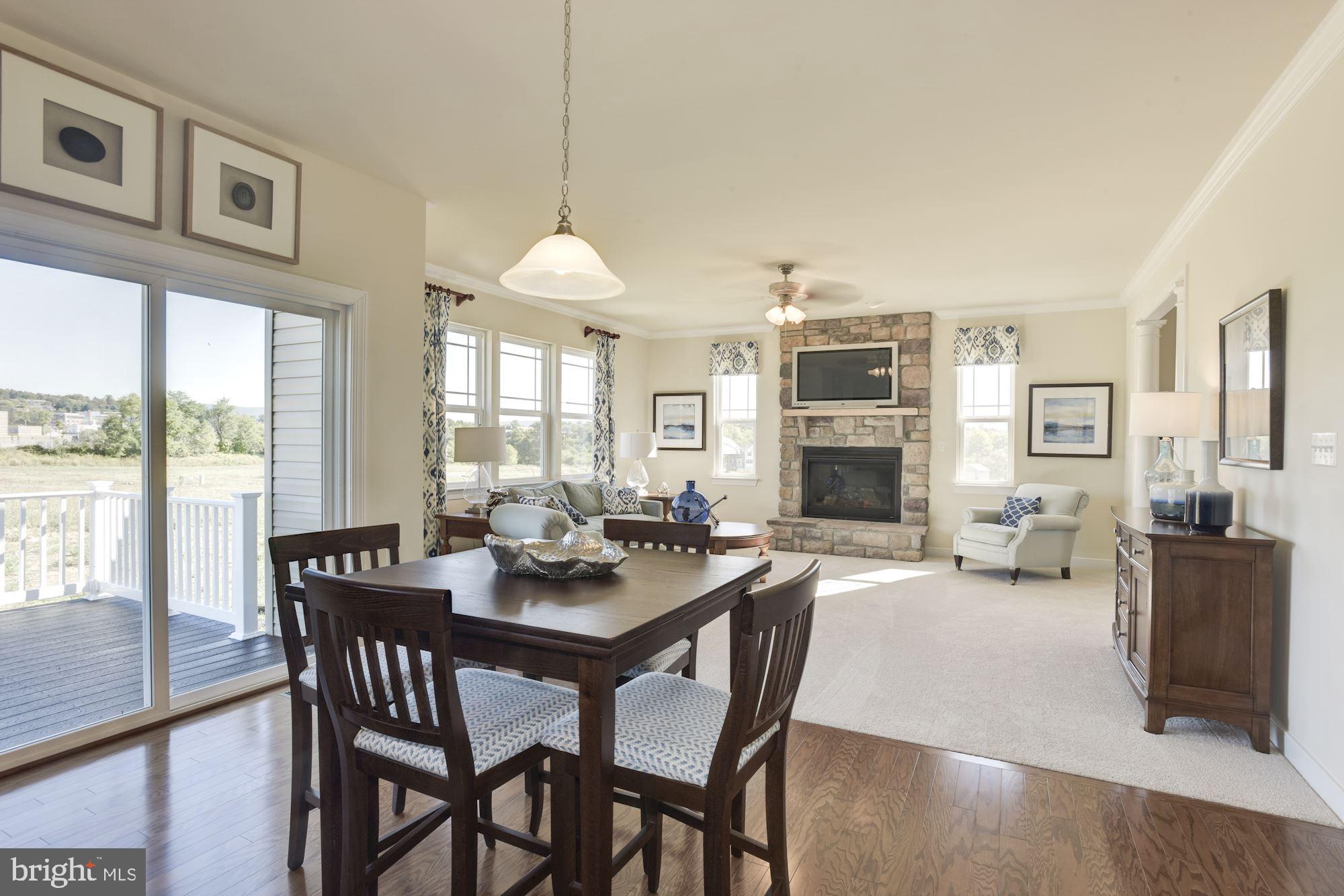 FOX MEADOWS - Residential