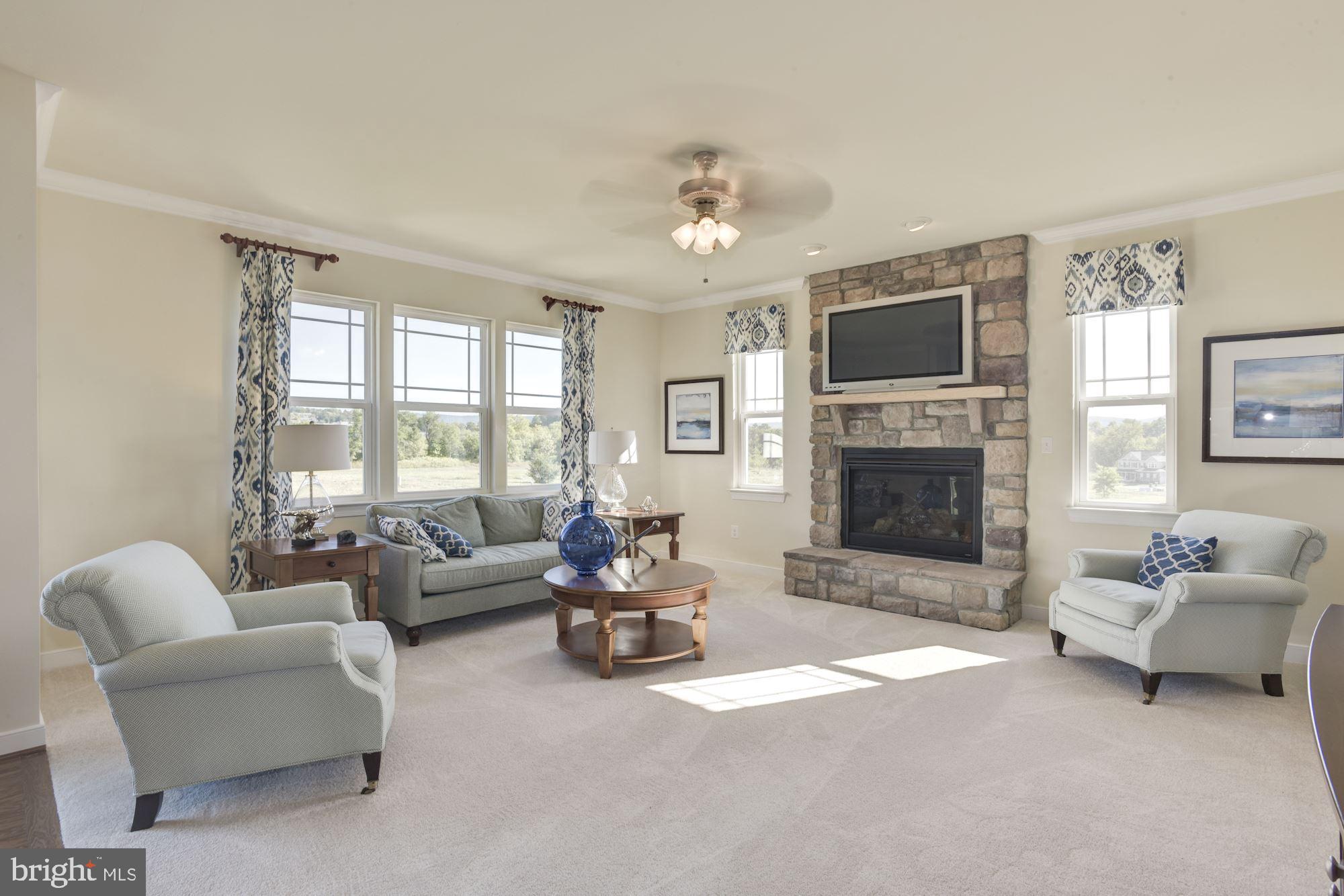 FOX MEADOWS - Residential