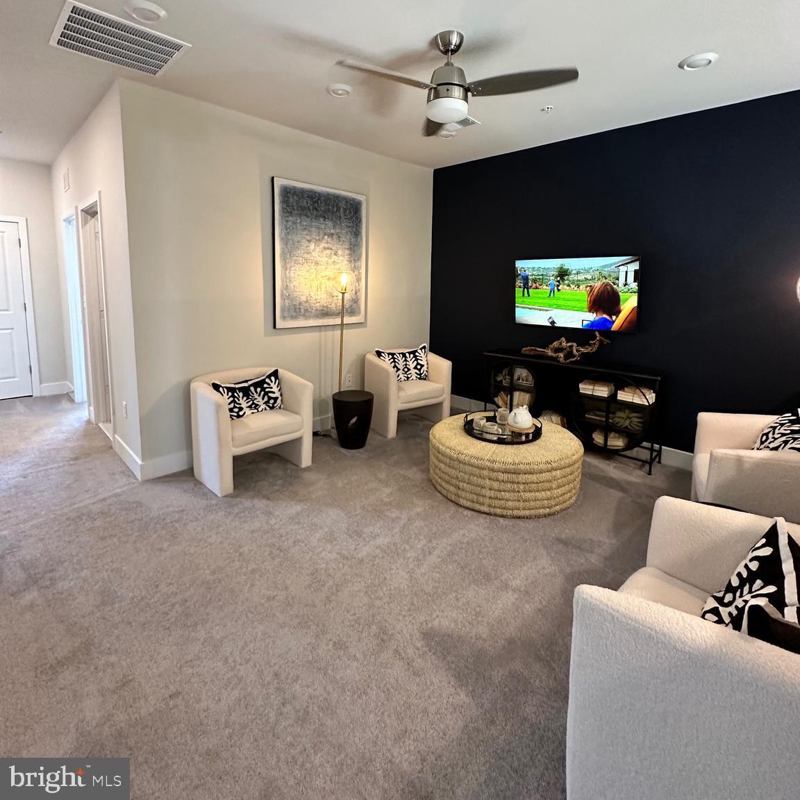 ST CHARLES - Residential