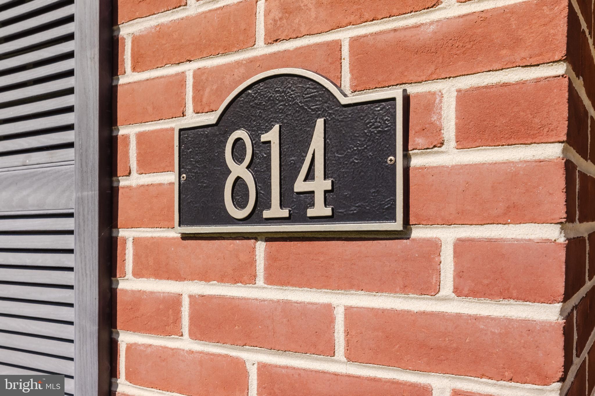 814 W PADONIA ROAD