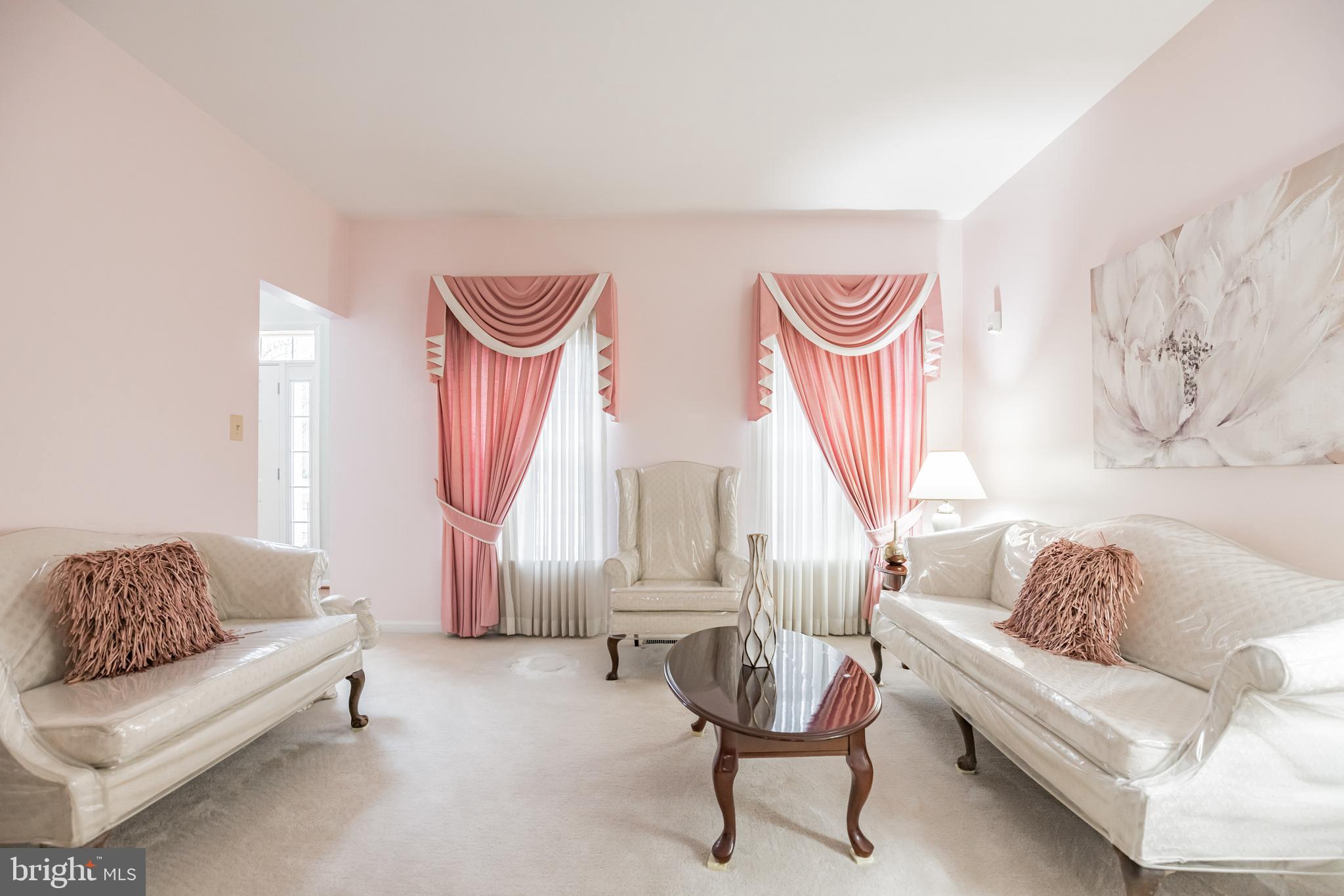 CROTONA PARK - Residential