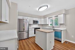 LONGMEAD CROSSING - Residential