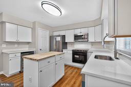 LONGMEAD CROSSING - Residential