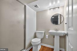 LONGMEAD CROSSING - Residential