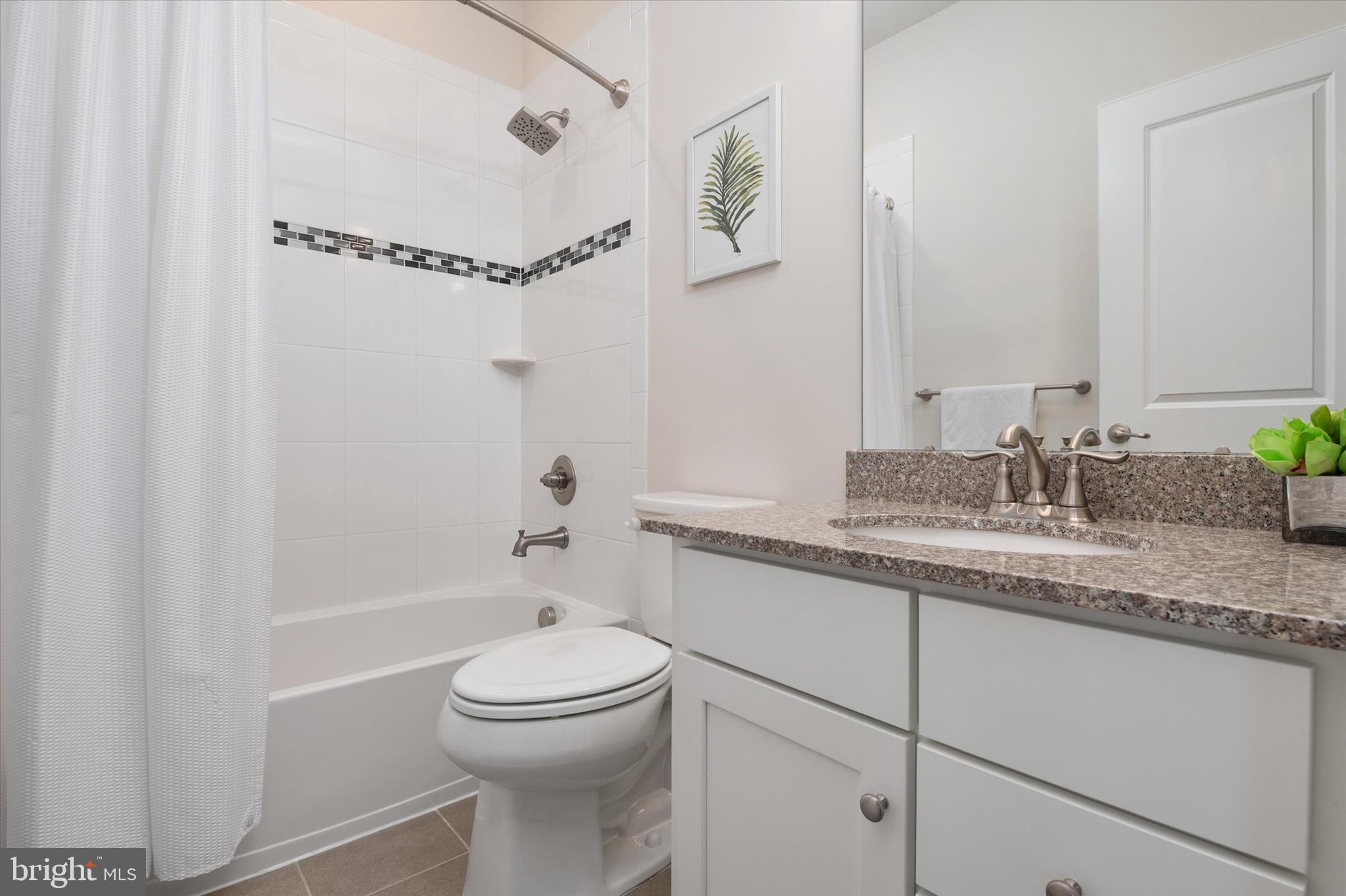 PONDVIEW - Residential