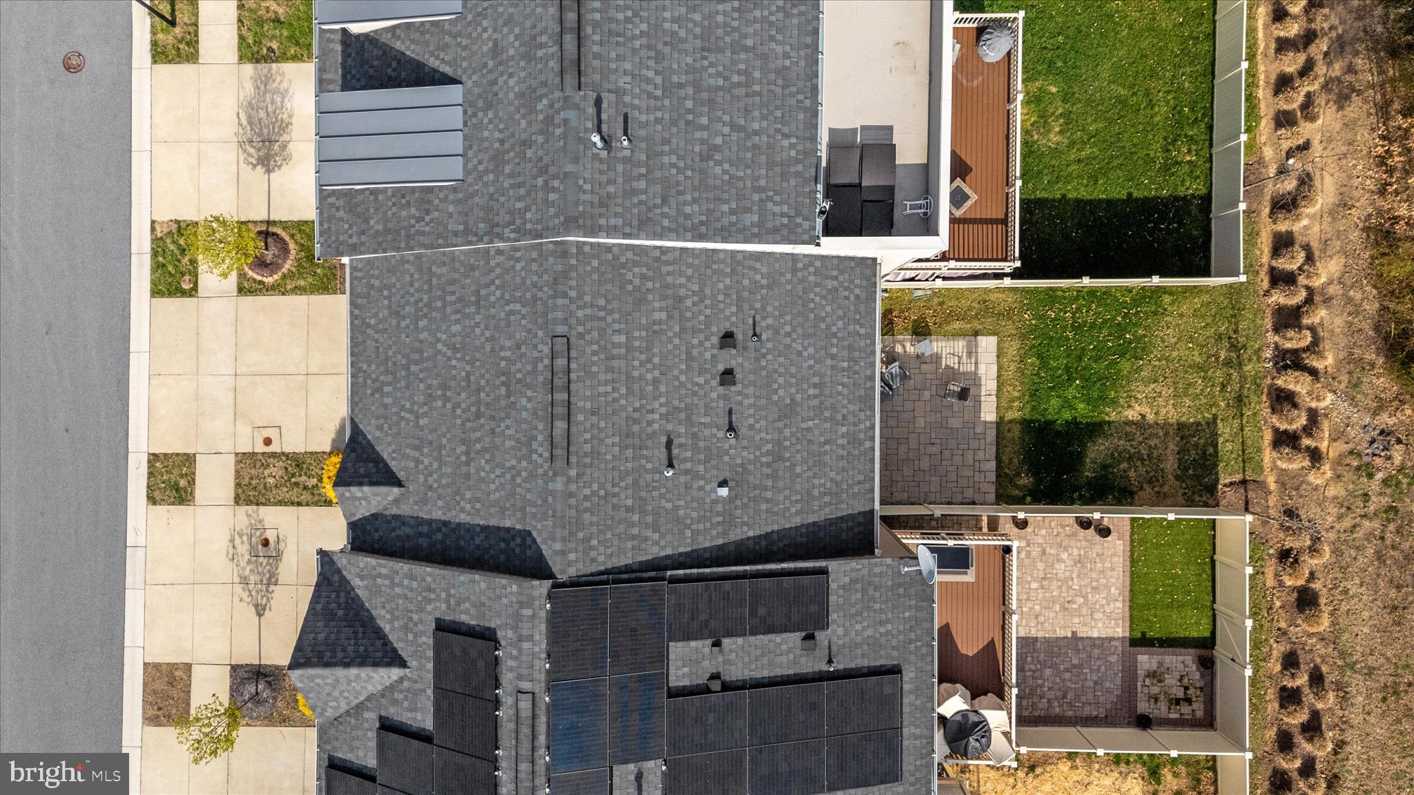 PONDVIEW - Residential