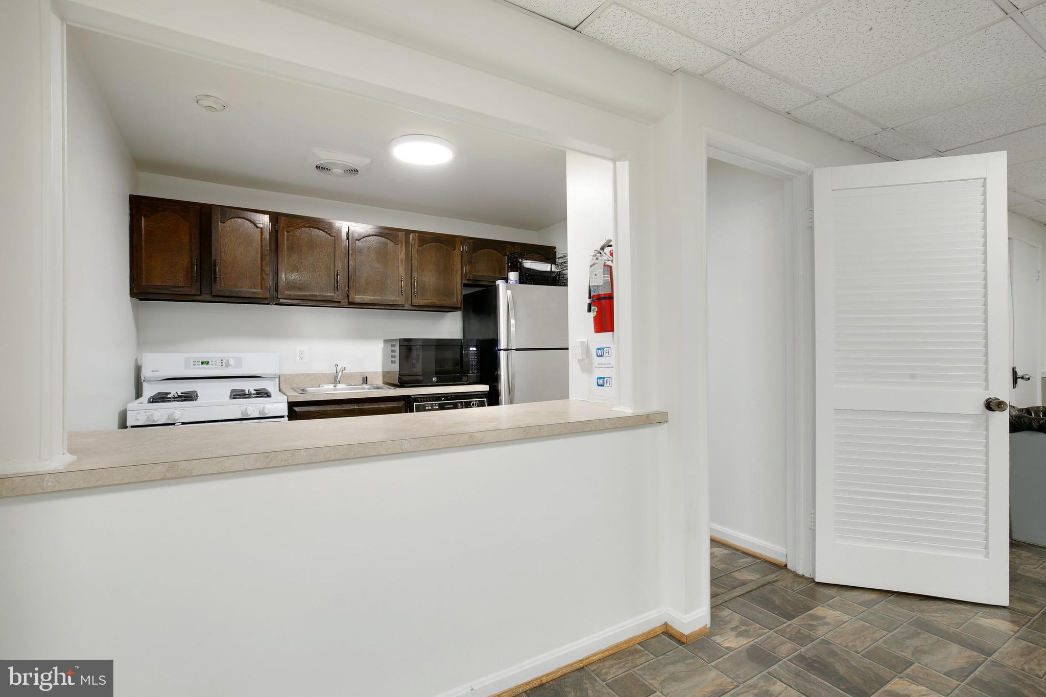 AMERICANA CENTRE - Residential