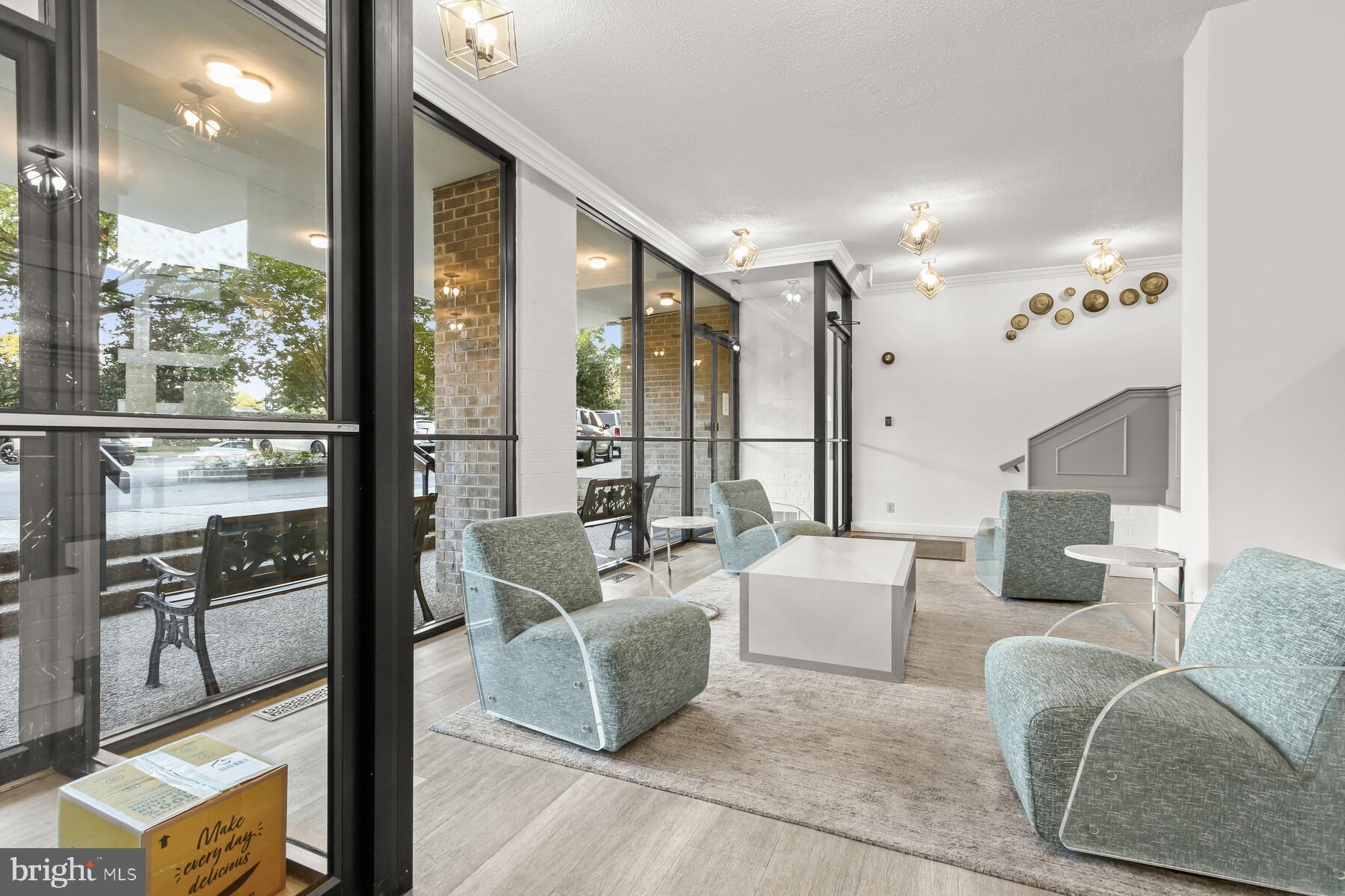 AMERICANA CENTRE - Residential