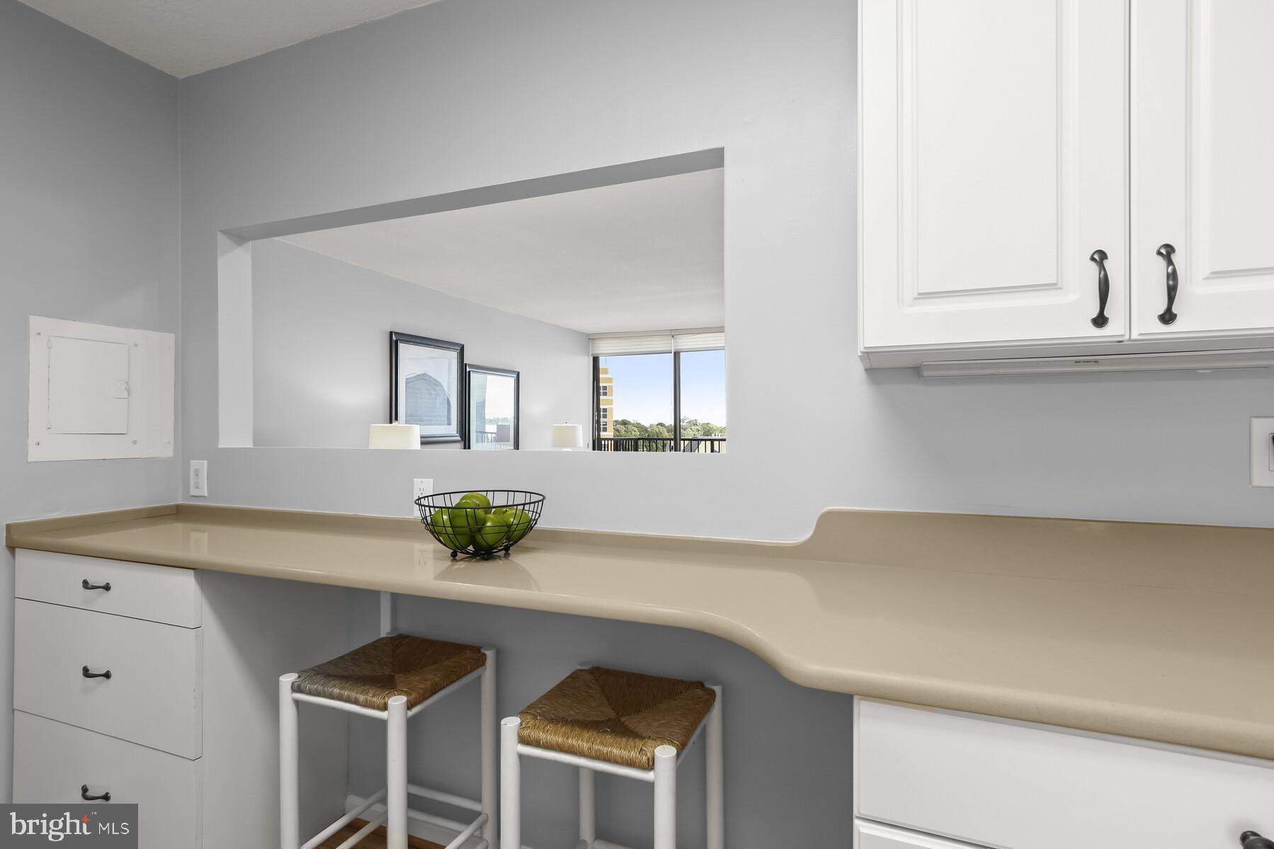 AMERICANA CENTRE - Residential