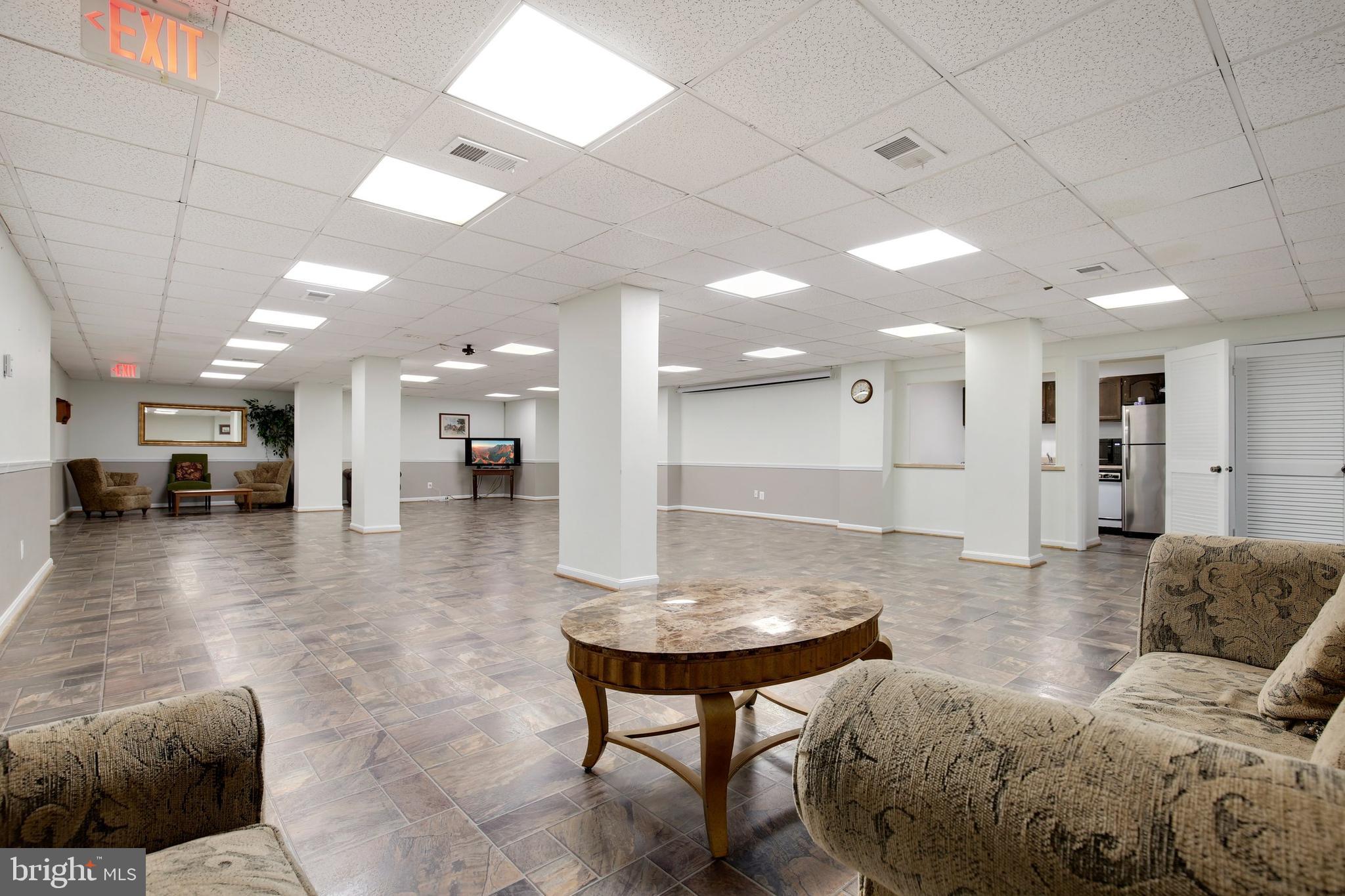 AMERICANA CENTRE - Residential