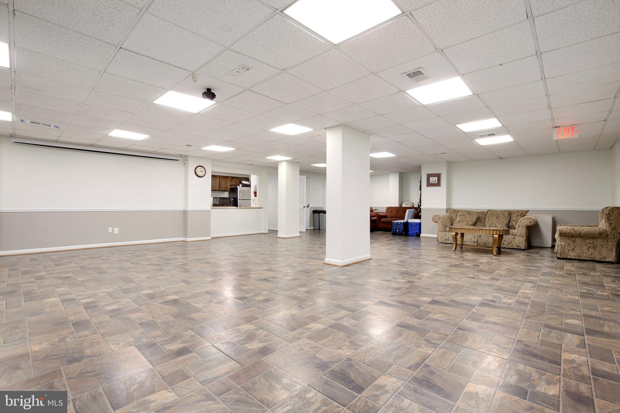 AMERICANA CENTRE - Residential