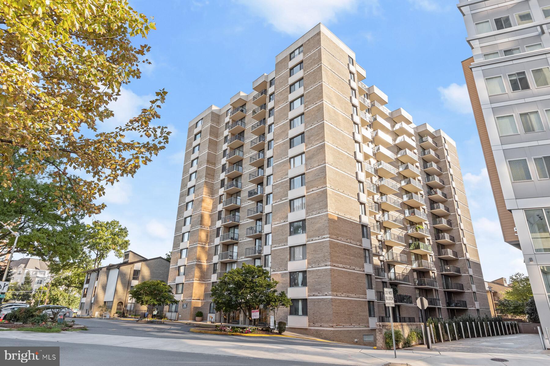 AMERICANA CENTRE - Residential