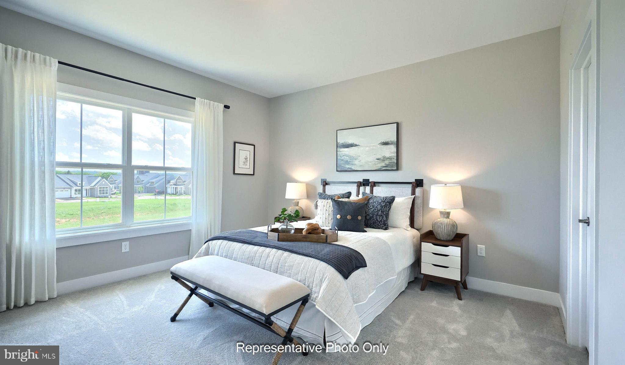 WINDING CREEK - Residential