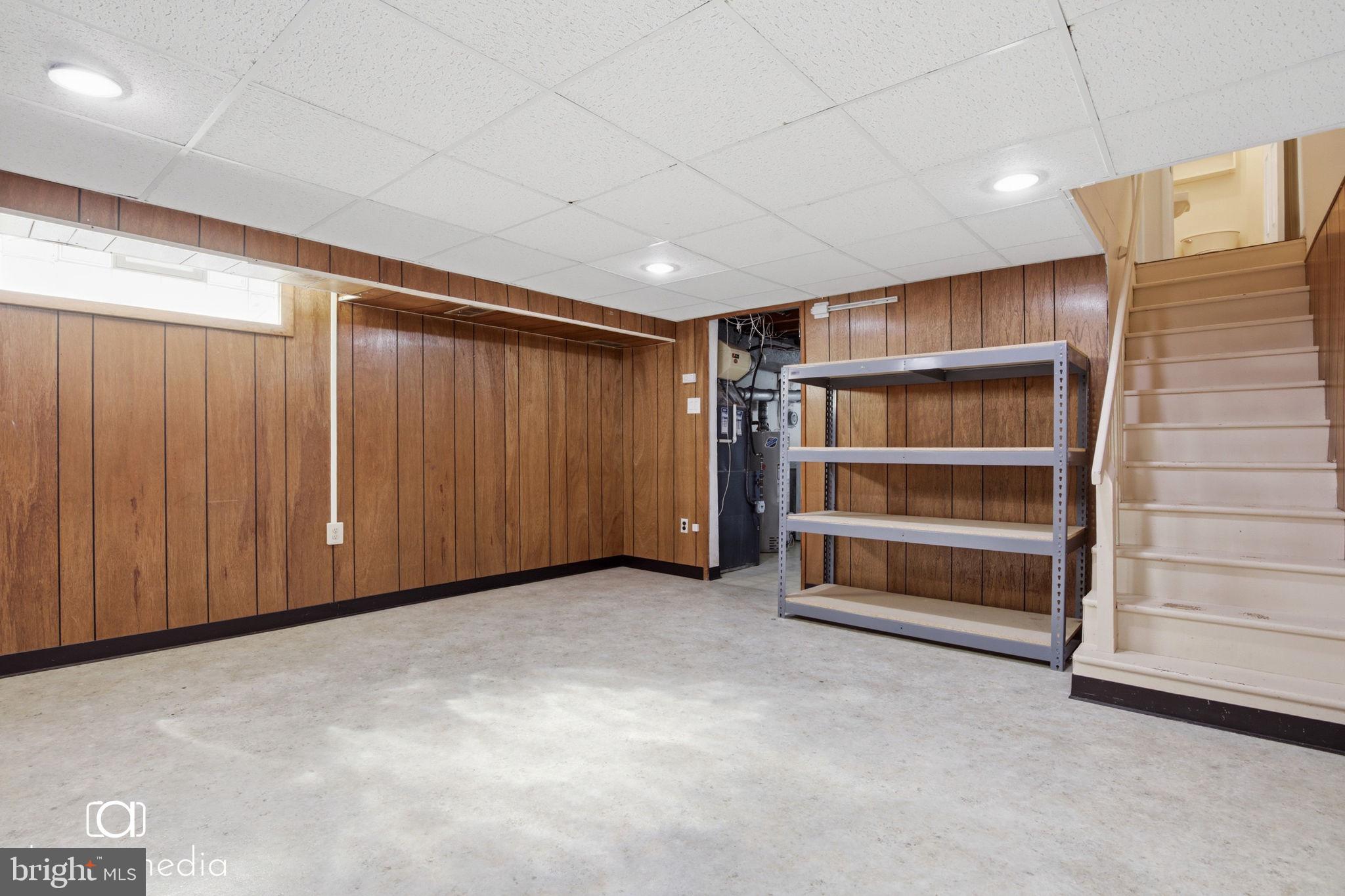 NORRIS HILLS CT - Residential