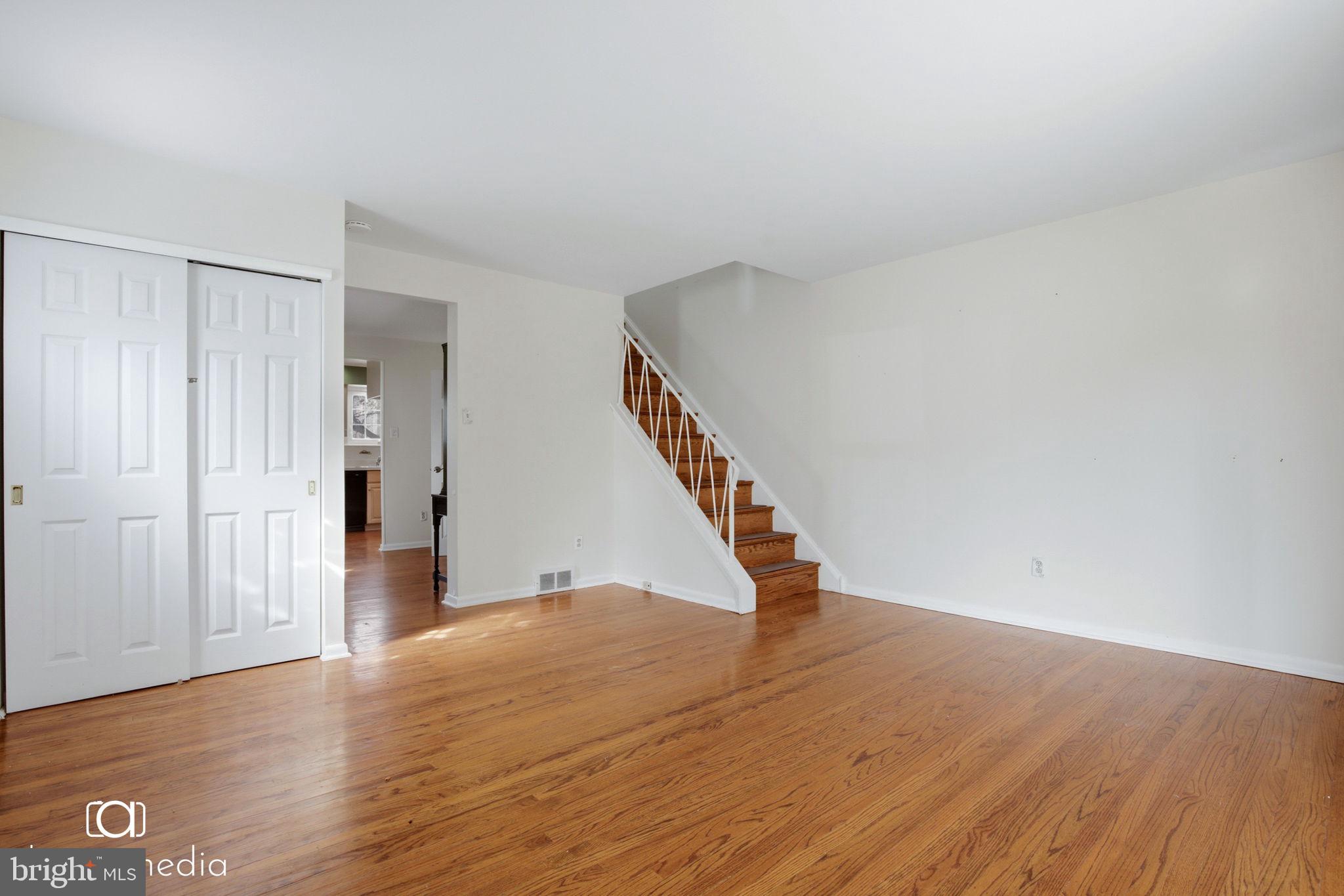 NORRIS HILLS CT - Residential