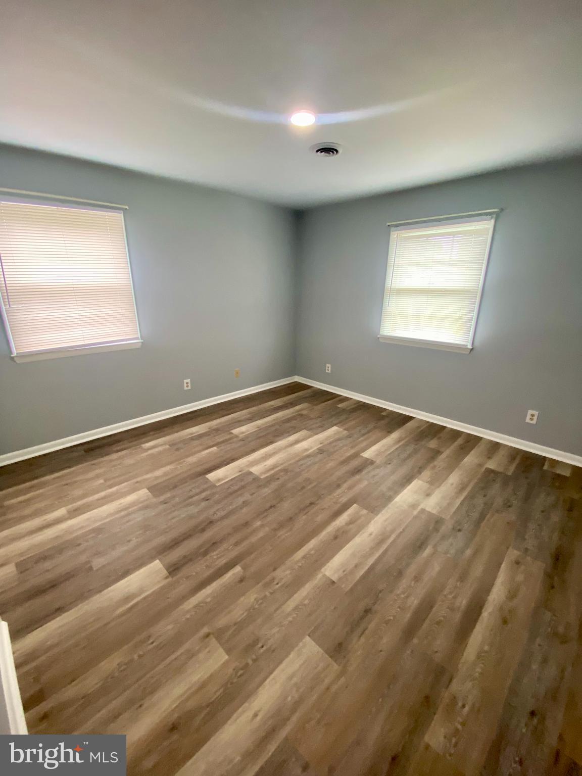 DIETZ APARTMENTS - Residential Lease