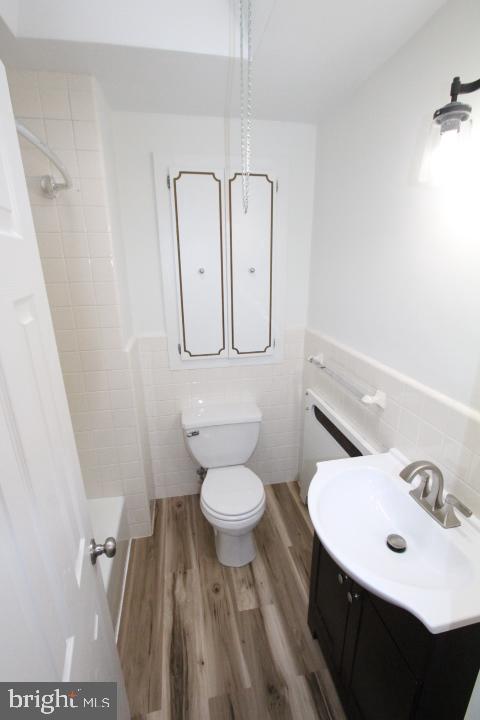 PHILADELPHIA (NORTHEAST) - Residential