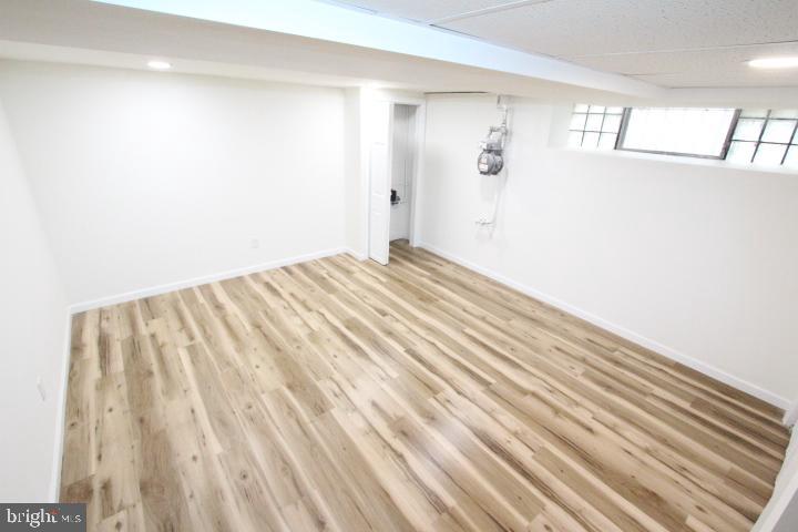 PHILADELPHIA (NORTHEAST) - Residential