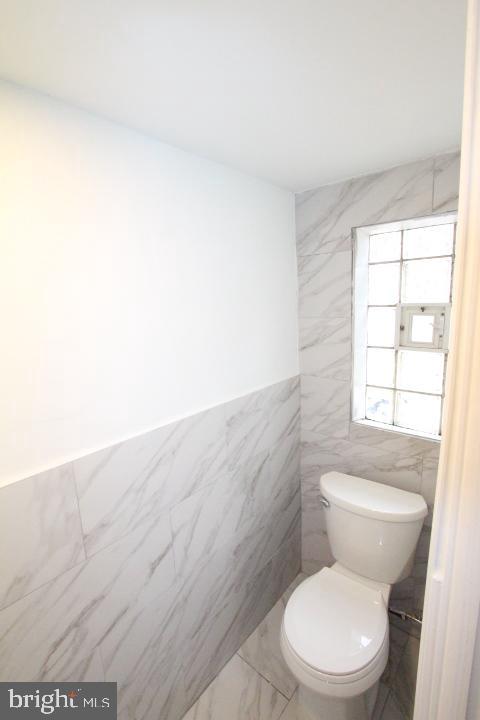PHILADELPHIA (NORTHEAST) - Residential