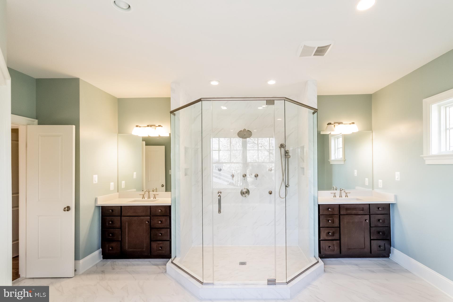 ROCK SPRING - Residential