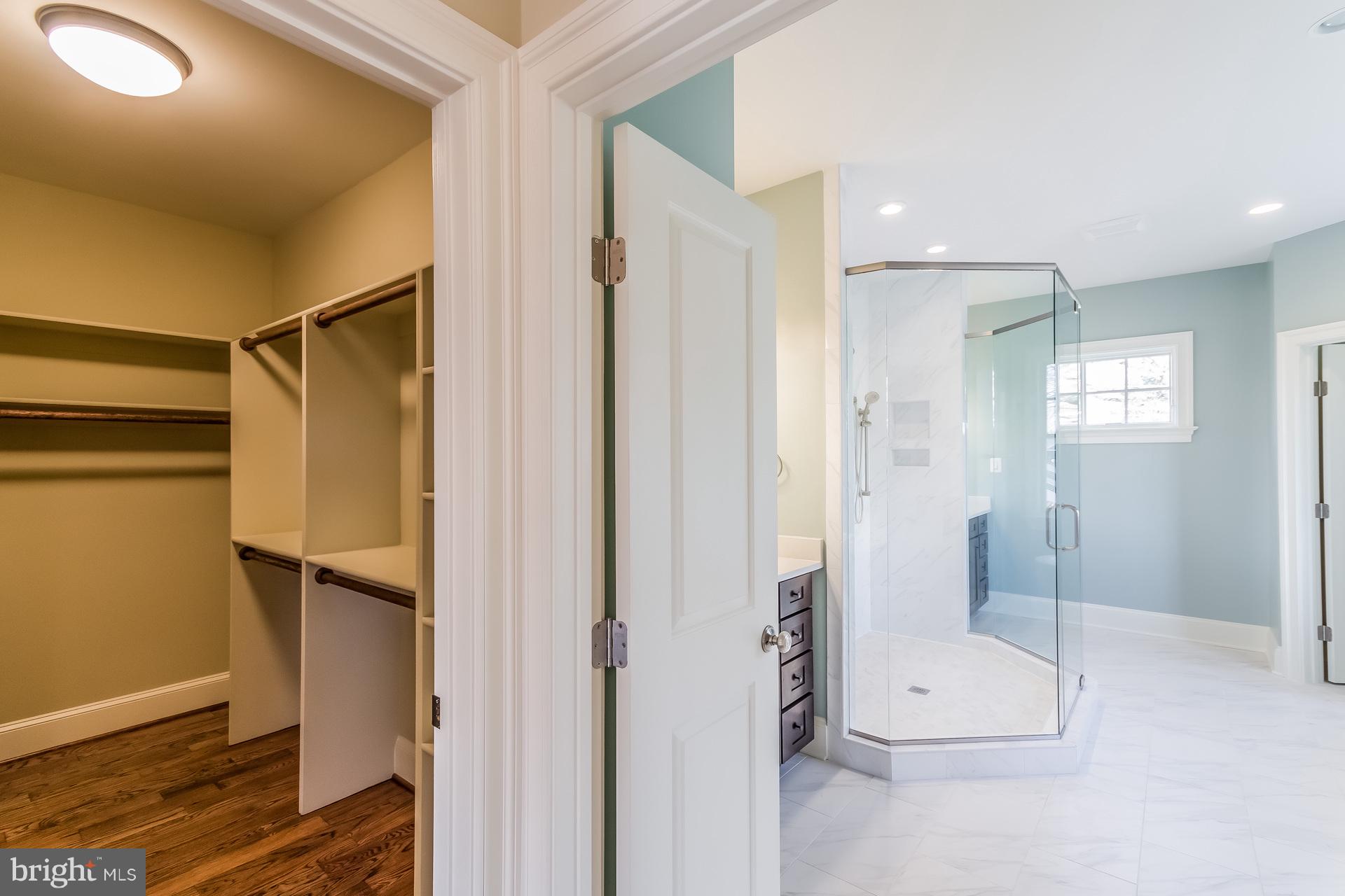 ROCK SPRING - Residential