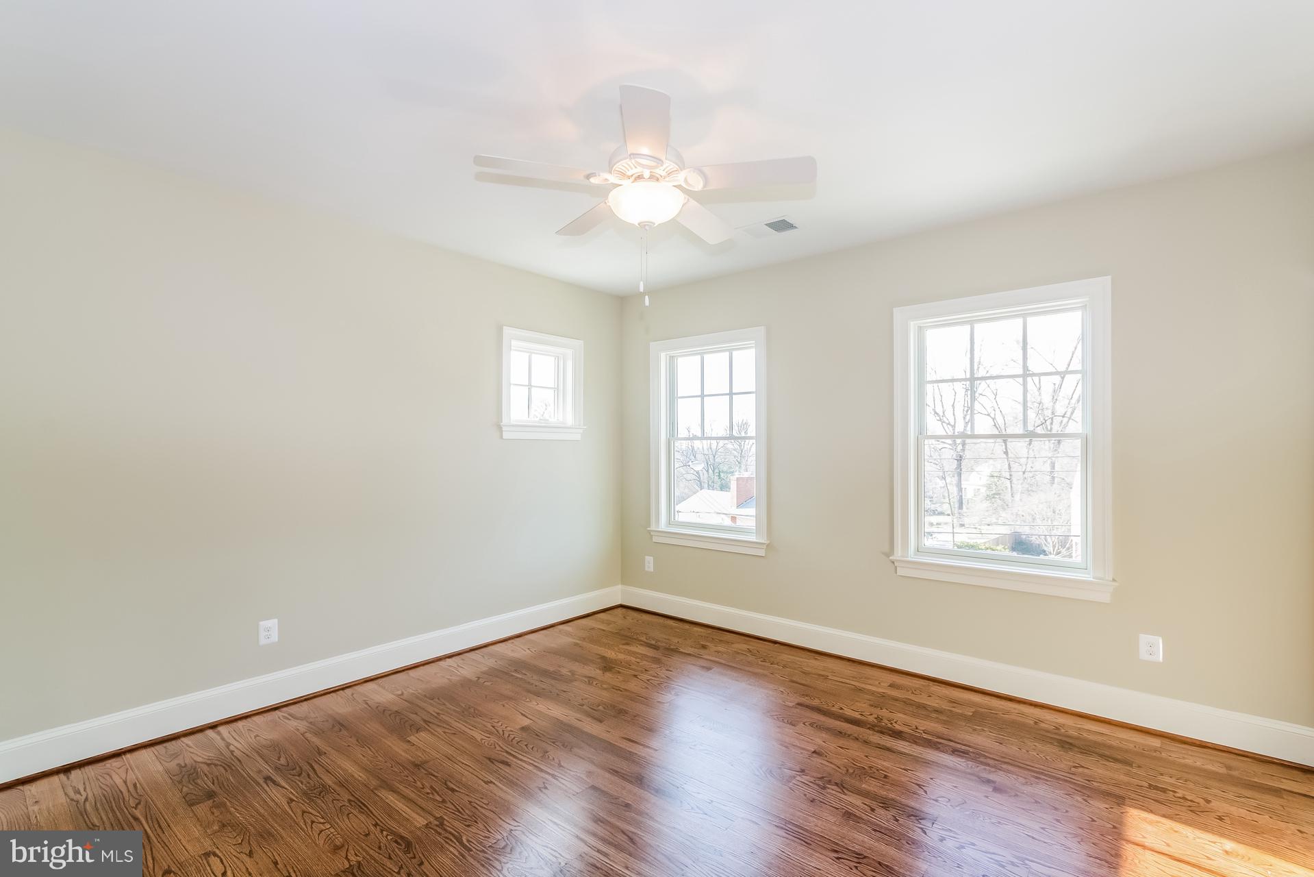 ROCK SPRING - Residential