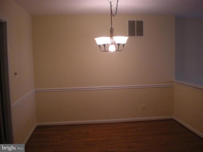 MIRROR RIDGE - Residential Lease